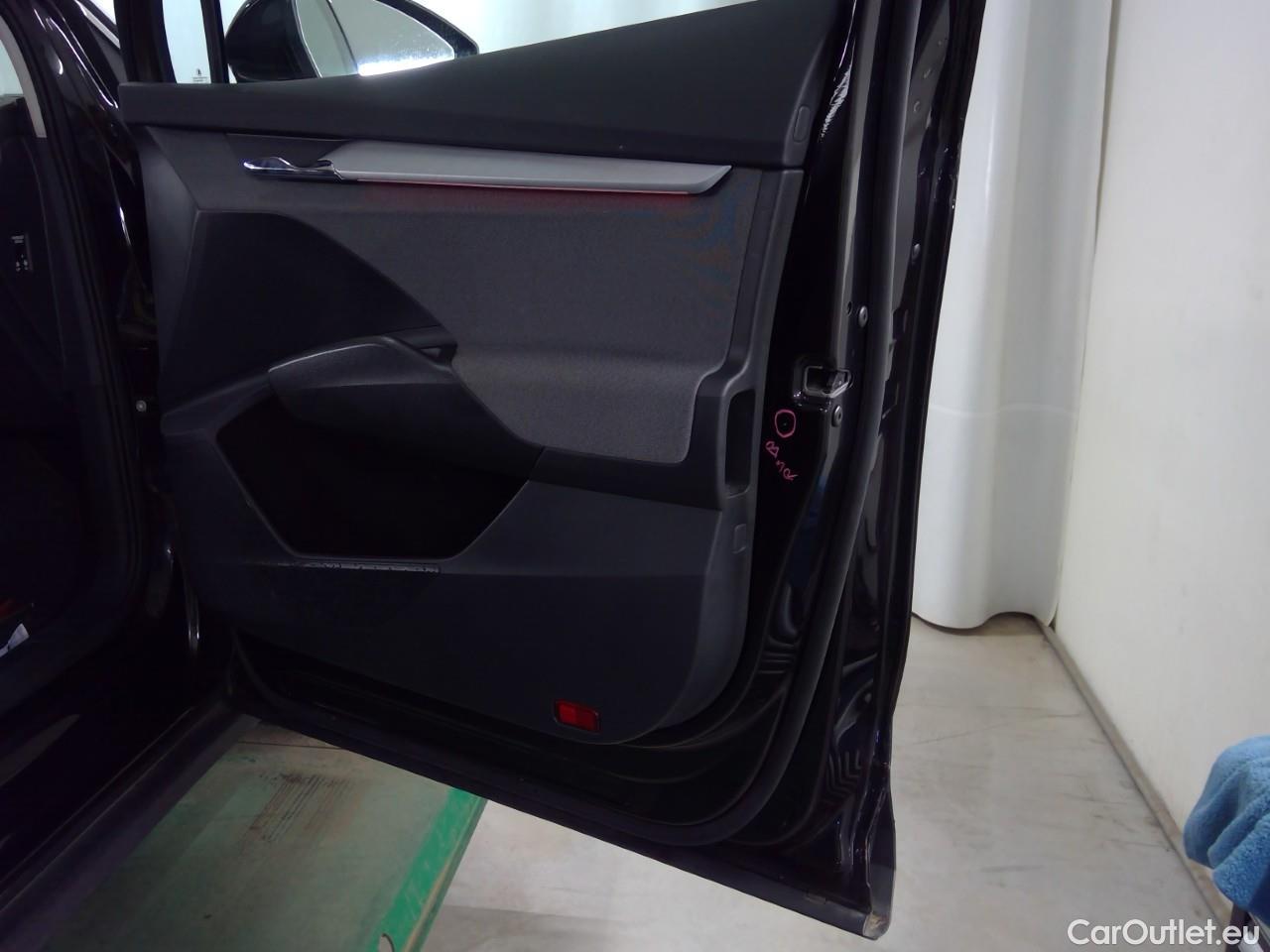  Skoda  ENYAQ  iV80 5d #12