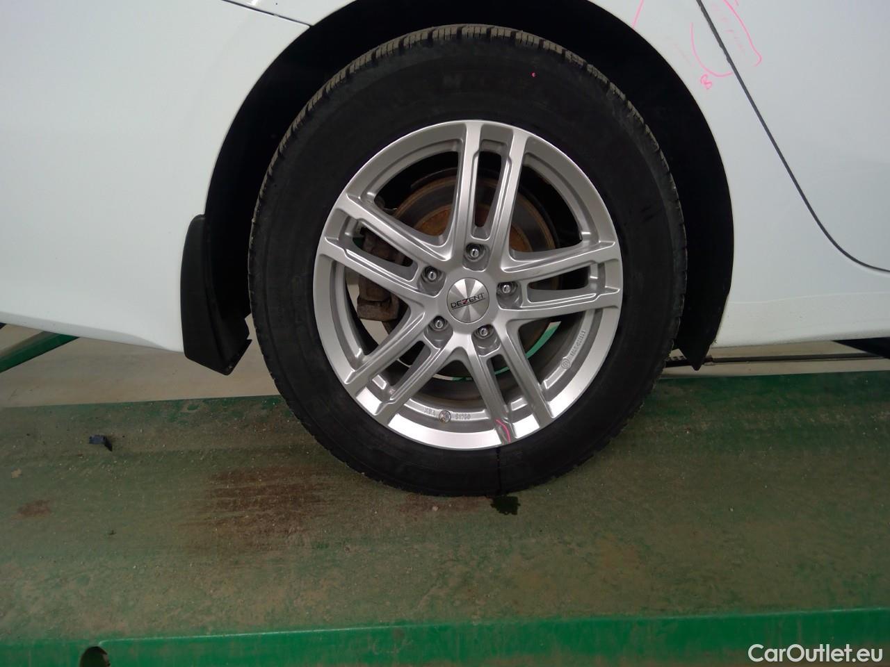  KIA  Cee'd ceed SW 1.6PHEV Advance Aut #22