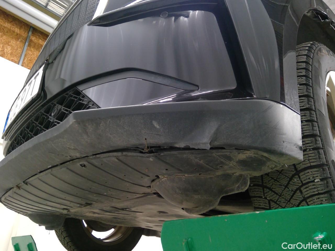  Skoda  ENYAQ  iV80 5d #5