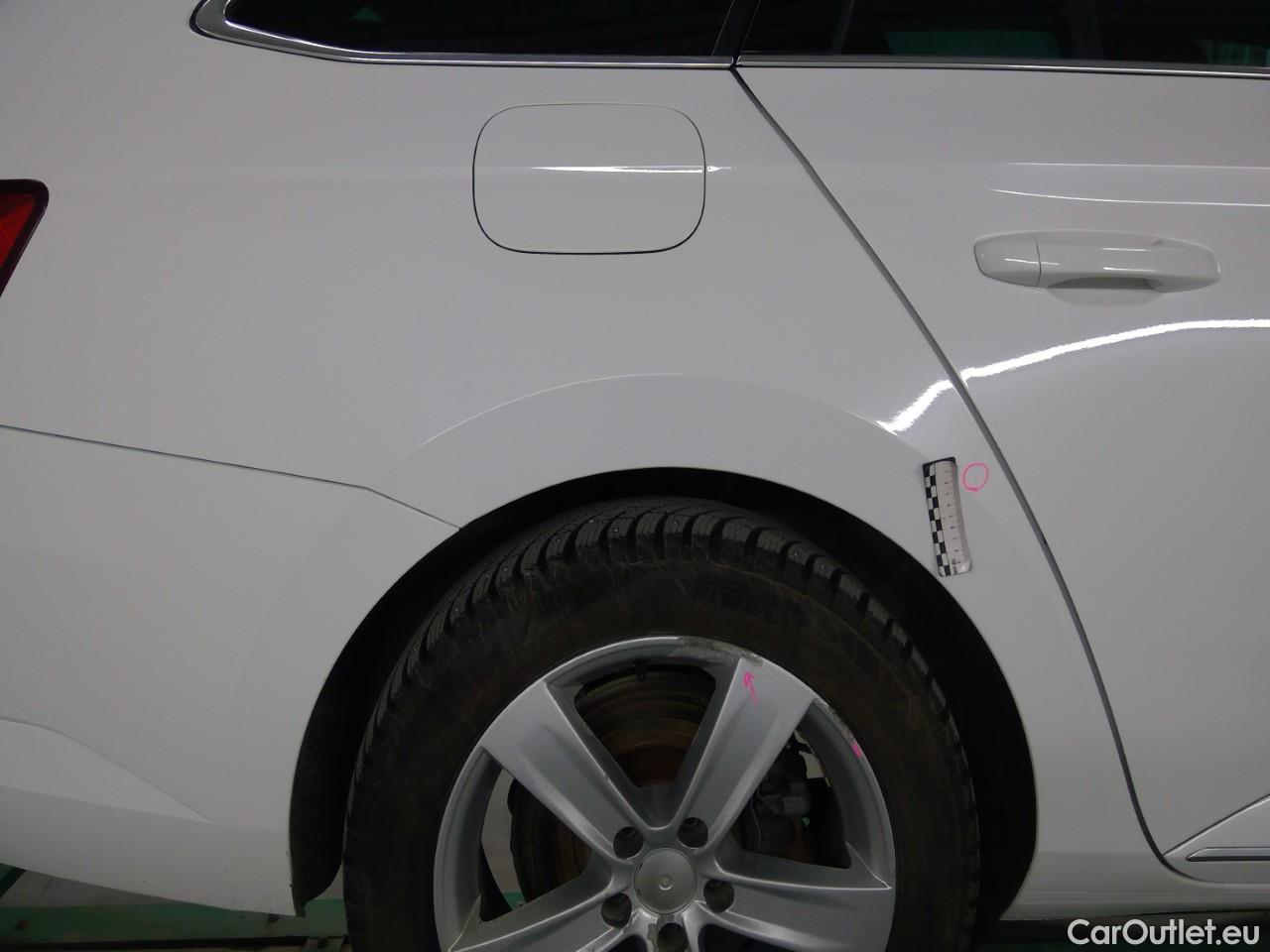  Skoda  Superb Sup.Co.TSI PHEV 218 L&K Aut #32