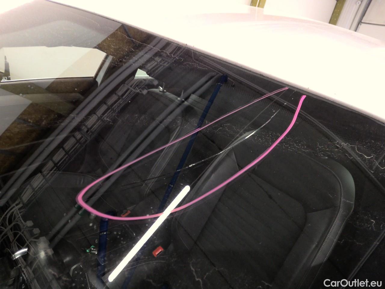  Volkswagen  Passat Pass.SC TDI 200 GT 4M Ex.E.Aut #26