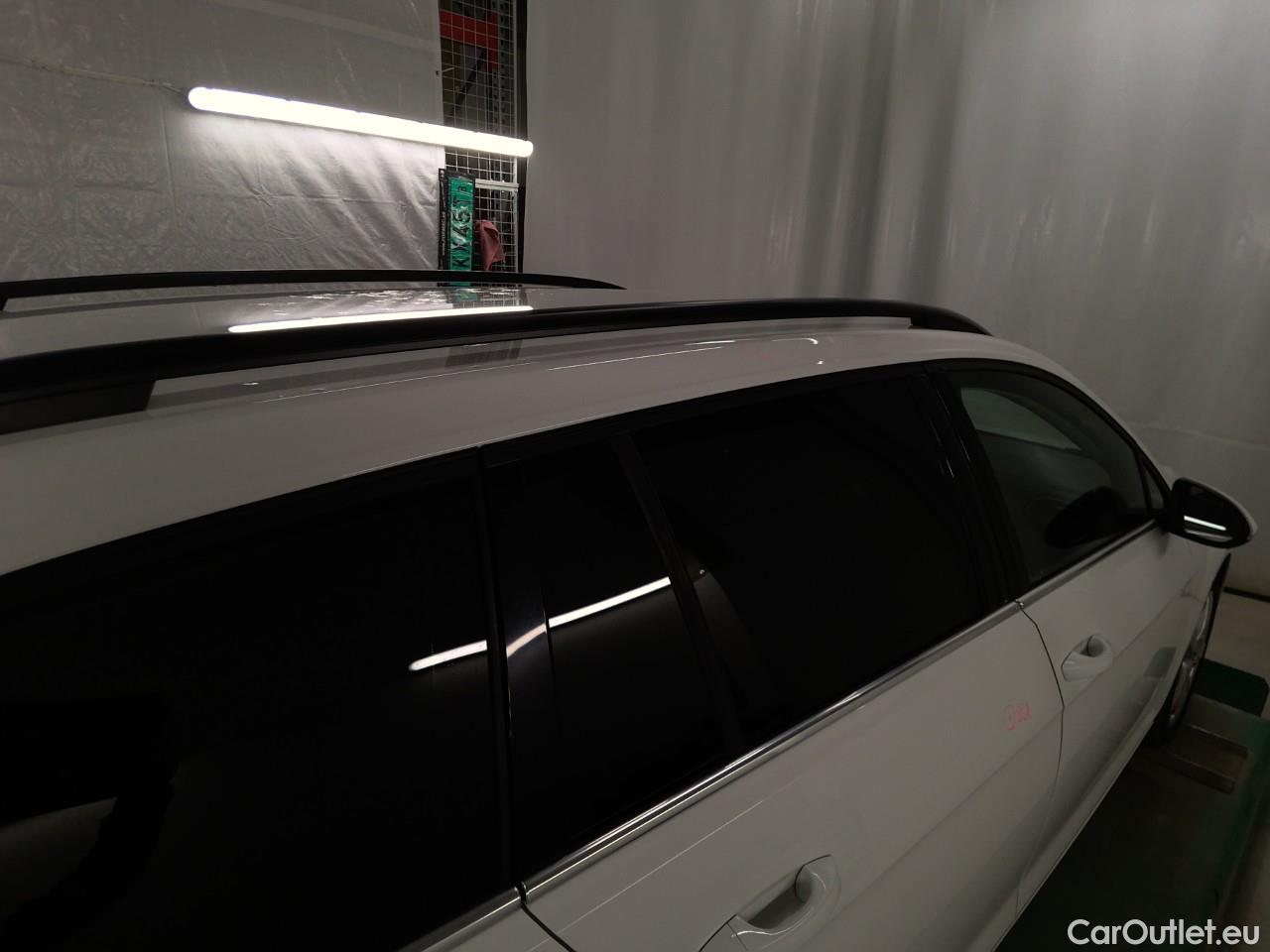  Volkswagen  Golf  Sp.Combi TSI 150 GT Aut. #38