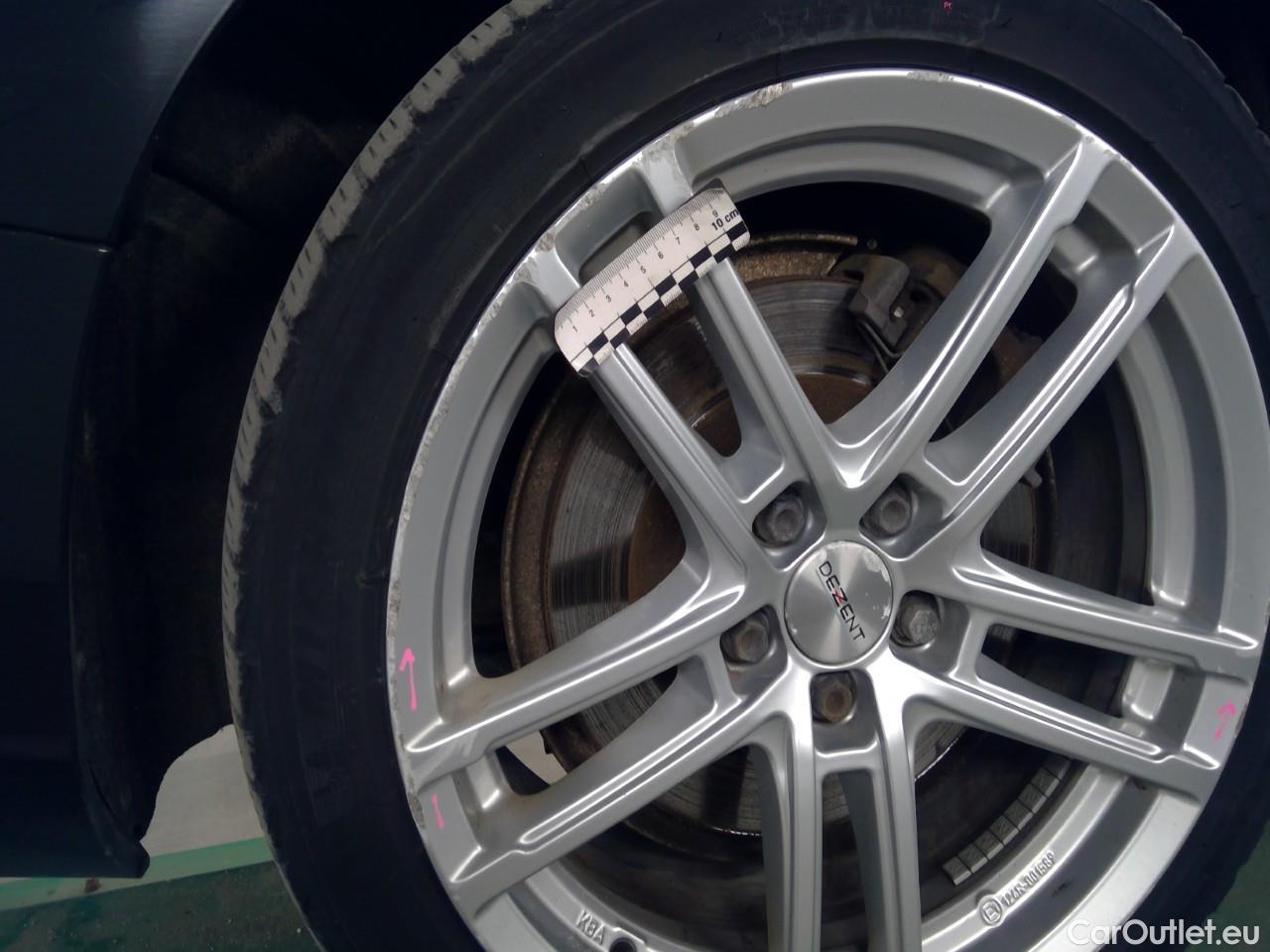  Volvo  V60  T6 AWD Inscript.Exp.Aut #35