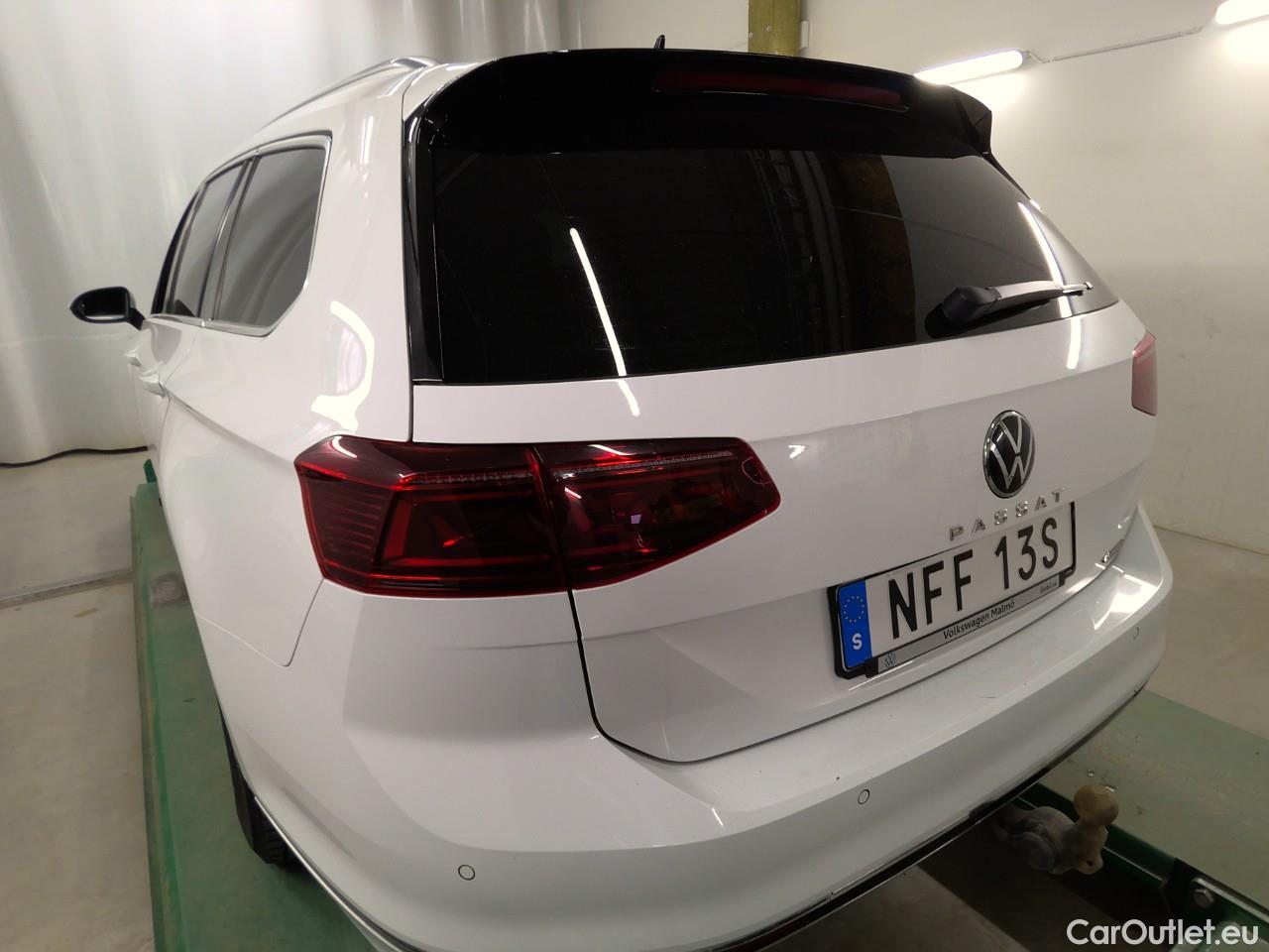  Volkswagen  Passat Pass.SC TDI 200 GT 4M Ex.E.Aut #24