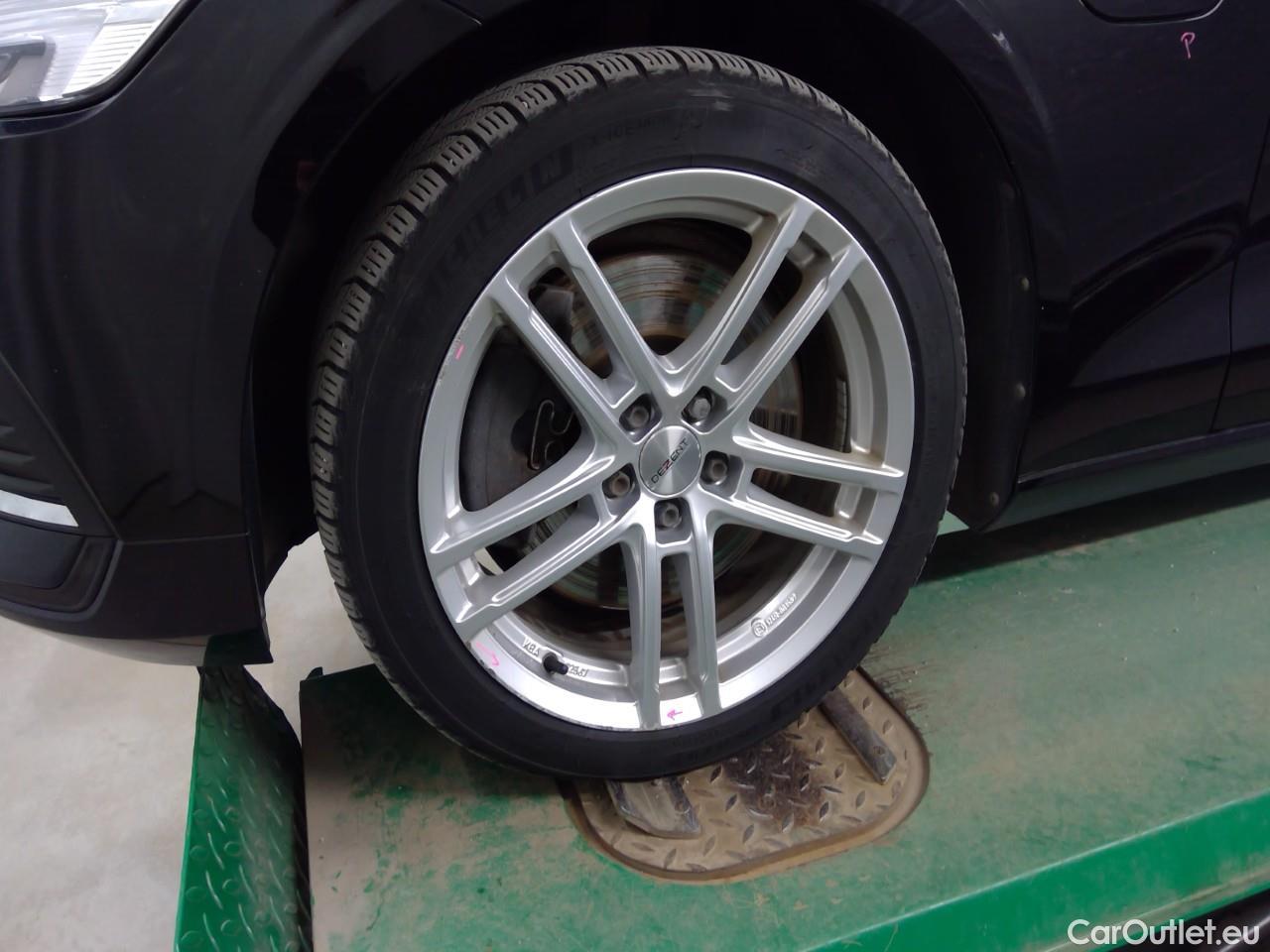  Volvo  V60  T6 AWD Inscript.Exp.Aut #7