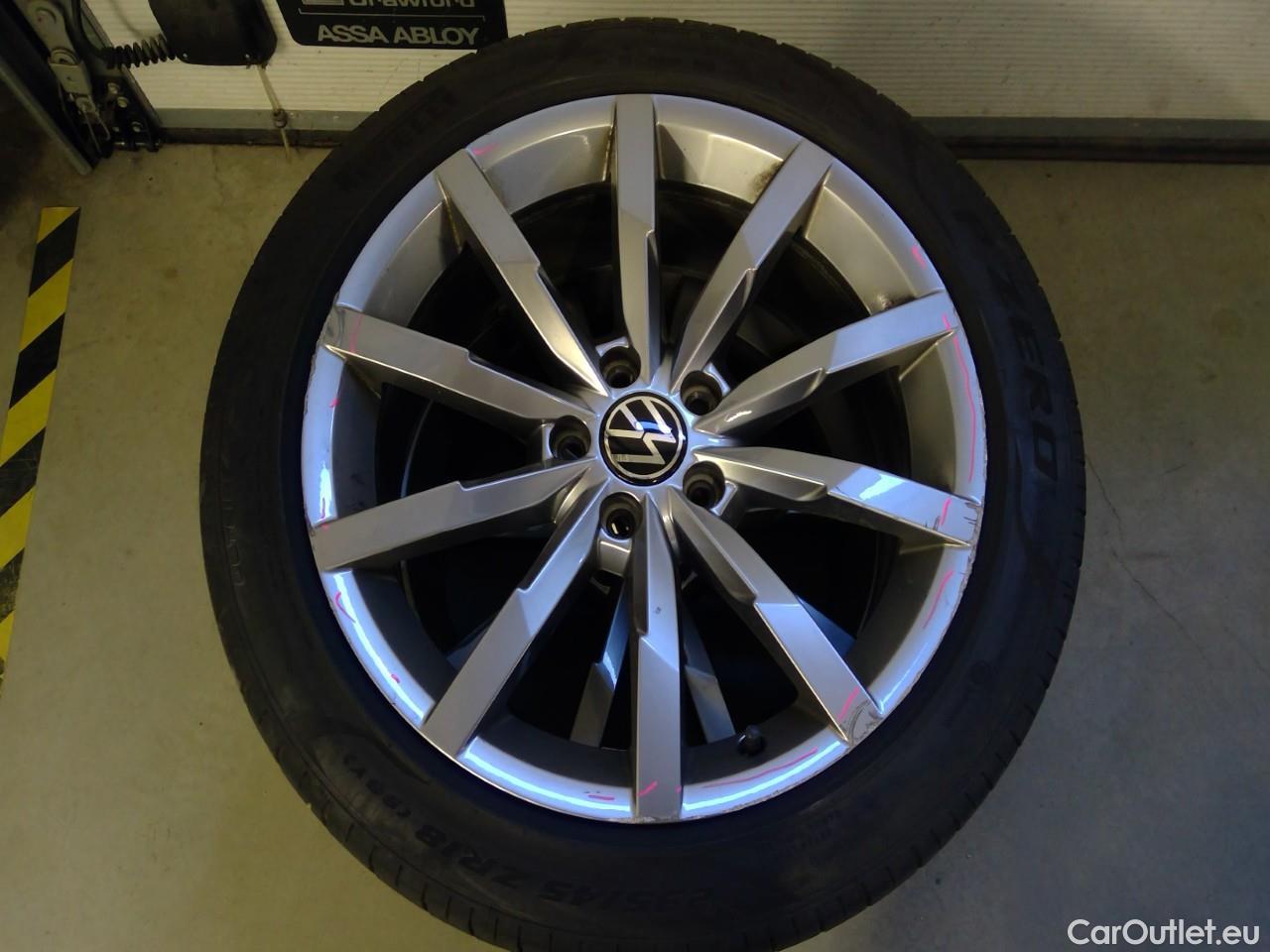  Volkswagen  Passat Pass.SC TDI 200 GT 4M Ex.E.Aut #4