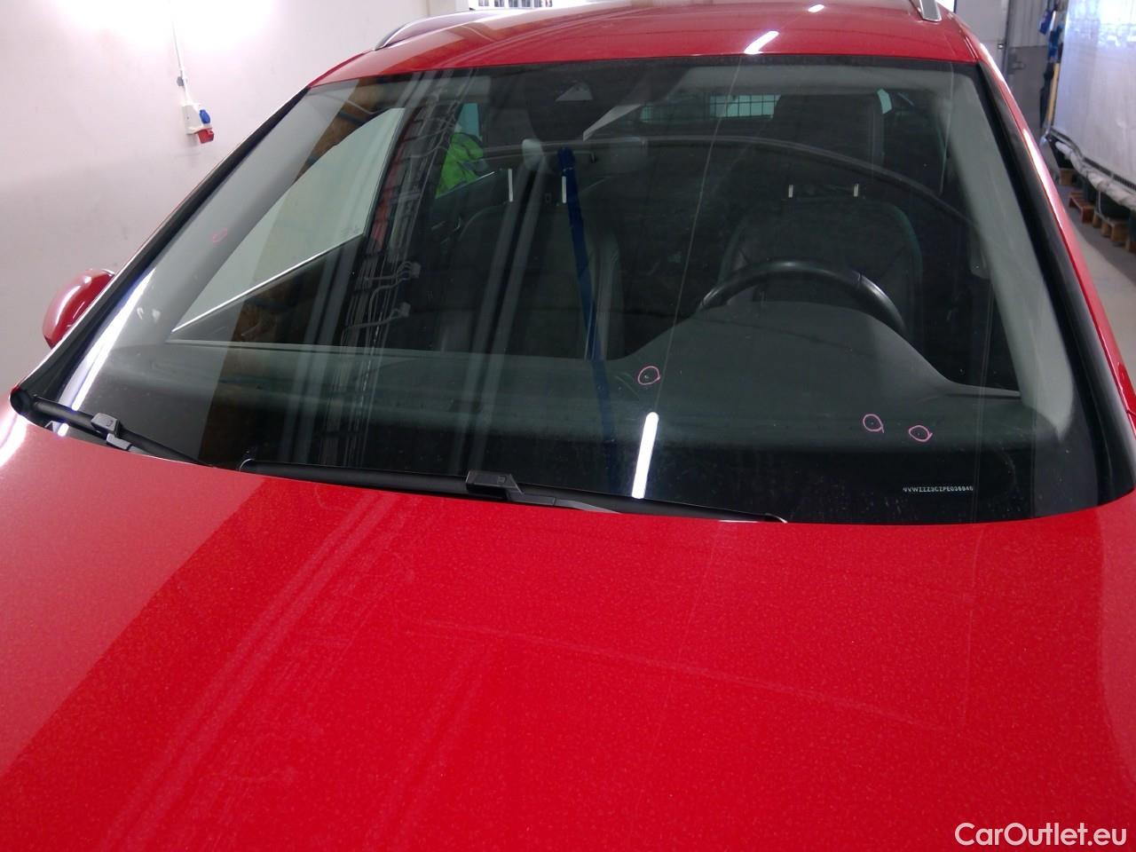  Volkswagen  Passat Pass.SC TDI 200 GT Exec.Ed.Aut #40