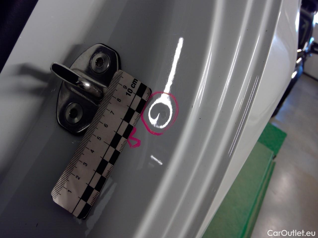  Volkswagen  Passat Pass.SC TDI 200 GT 4M Ex.E.Aut #26