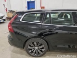  Volvo  V60 VOLVO  / 2019 / 5P / STATION WAGON T6 PLUG-IN AWD AUTOM.INSCR.EXPR. #46