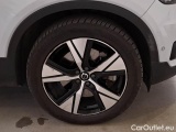  Volvo  XC 40 VOLVO XC40 / 2017 / 5P / SUV RECHARGE TWIN PRO #17