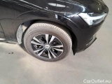  Volvo  XC60 VOLVO  / 2017 / 5P / SUV T6 PLUG-IN AWD AUTO RECHARGE INS. EXP #76