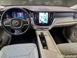  Volvo  XC60 VOLVO  / 2021 / 5P / SUV T6 PLUG-IN AWD AUTO CORE #3