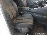  Peugeot  3008 PEUGEOT  / 2020 / 5P / SUV BLUEHDI 130 EAT8 SeS ALLURE #14