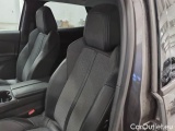  Peugeot  3008 PEUGEOT  / 2020 / 5P / SUV BLUEHDI 130 EAT8 SeS ALLURE #111
