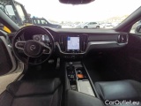  Volvo  V60 VOLVO  / 2019 / 5P / STATION WAGON B4 D AUTOM. R-DESIGN #3