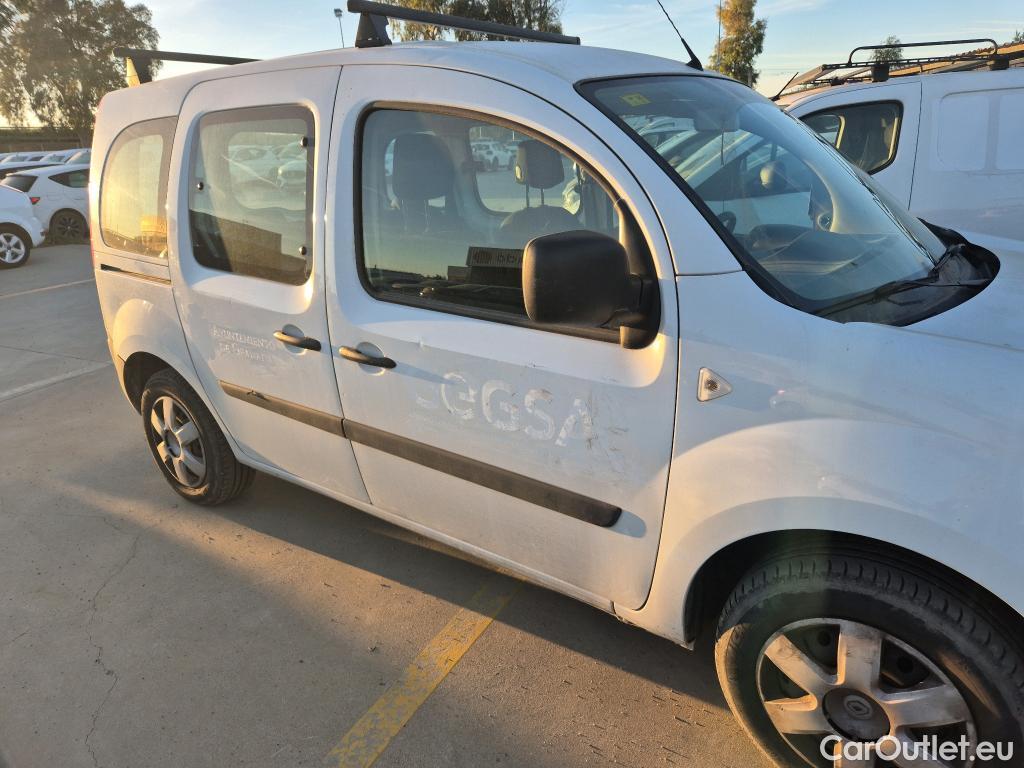  Renault  Kangoo RENAULT  COMBI VU 4p 2G combi C/Profesional 2011 dCi 90 E5 (RCI) #12