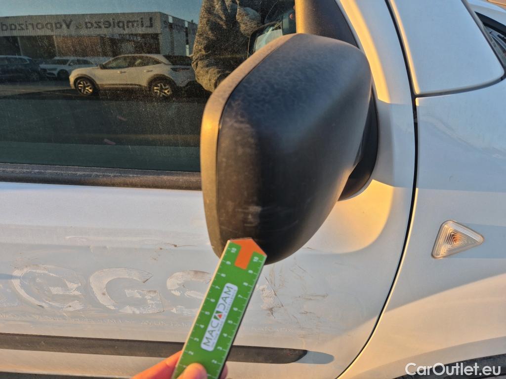  Renault  Kangoo RENAULT  COMBI VU 4p 2G combi C/Profesional 2011 dCi 90 E5 (RCI) #39