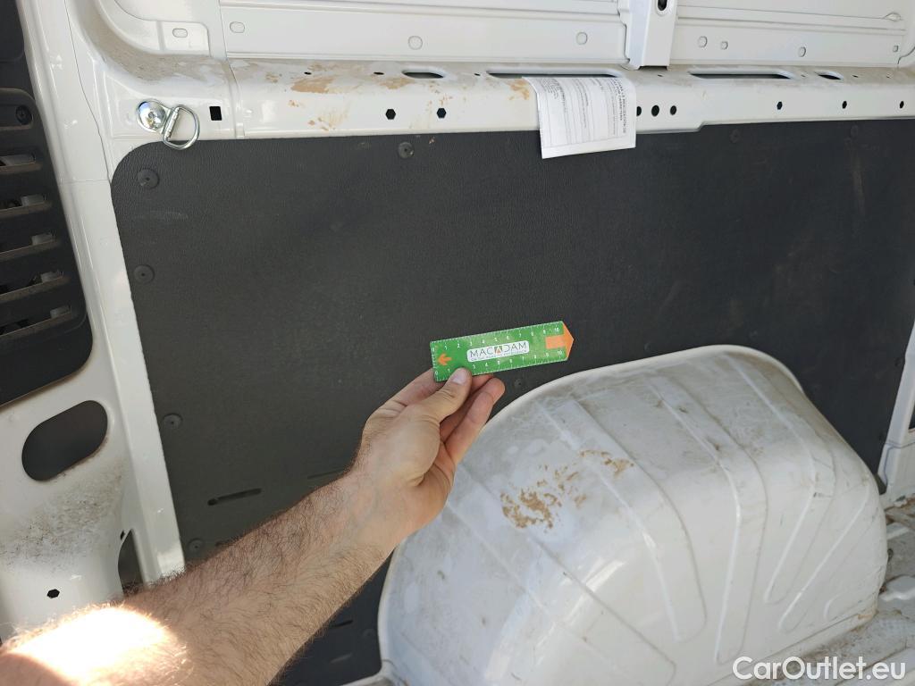  Peugeot  Boxer PEUGEOT  / 2014 / 4P / furgón Pack 335 L2 H2 BHDI 103kW (140CV) S&S #21