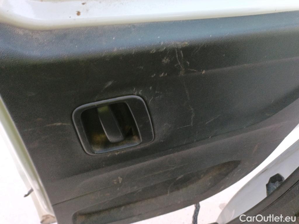  Peugeot  RIFTER PEUGEOT  / 2018 / 4P / combi Active Standard BlueHDi 73kW (IND) #39