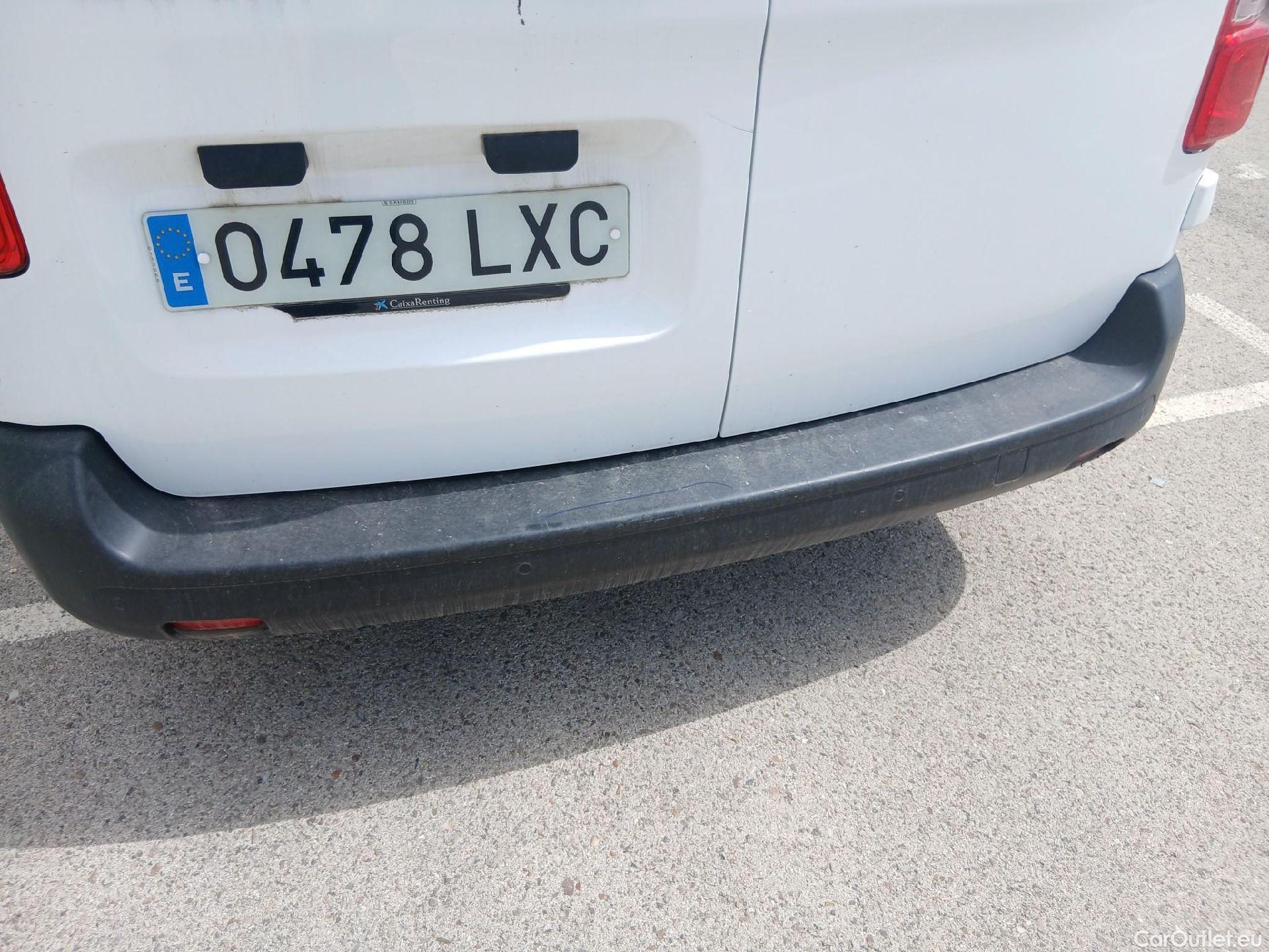  Peugeot  Expert PEUGEOT  / 2016 / 4P / furgón Furgón Pro 1.5 BlueHDi 120 Standard #5