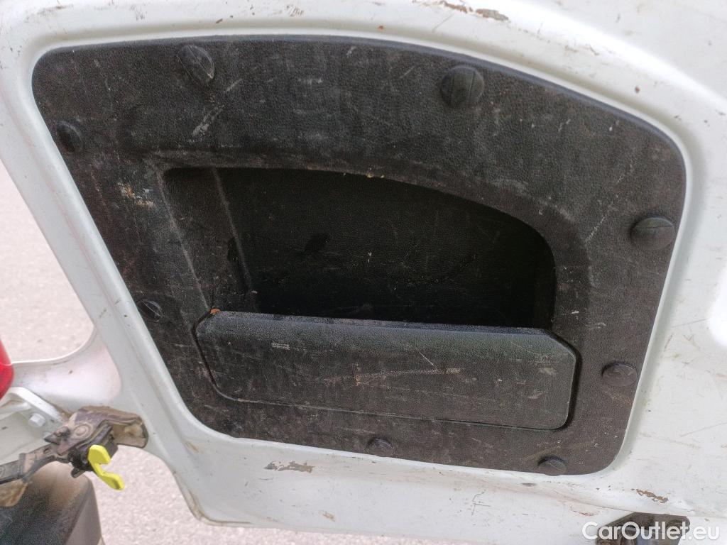  Peugeot  RIFTER PEUGEOT  / 2018 / 4P / combi Active Standard BlueHDi 73kW (IND) #52