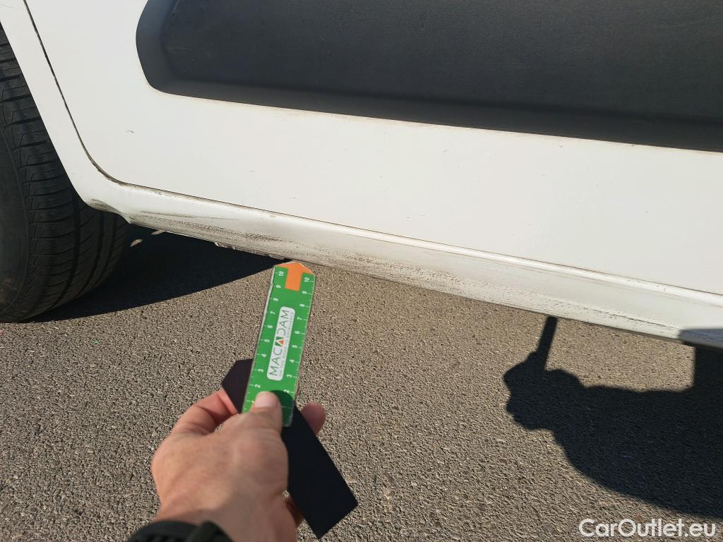  Opel  Combo OPEL  / 2018 / 3P / furgón derivado de turismo 1.5 TD 75kW (100CV) Express L H1 650kg (AC) #11