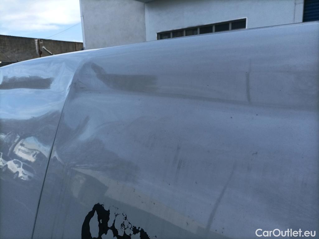  Volkswagen  Caddy VOLKSWAGEN  / 2015 / 4P / furgón derivado de turismo Profesional Furgón 2.0 TDI 75kW BMT (CX) #9