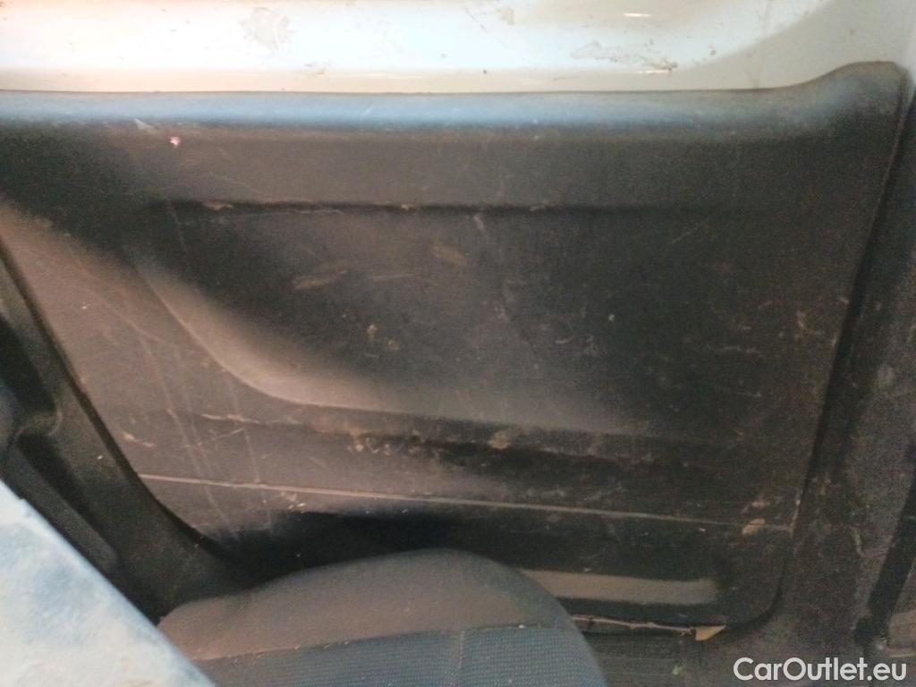  Peugeot  RIFTER PEUGEOT  / 2018 / 4P / combi Active Standard BlueHDi 73kW (IND) #41