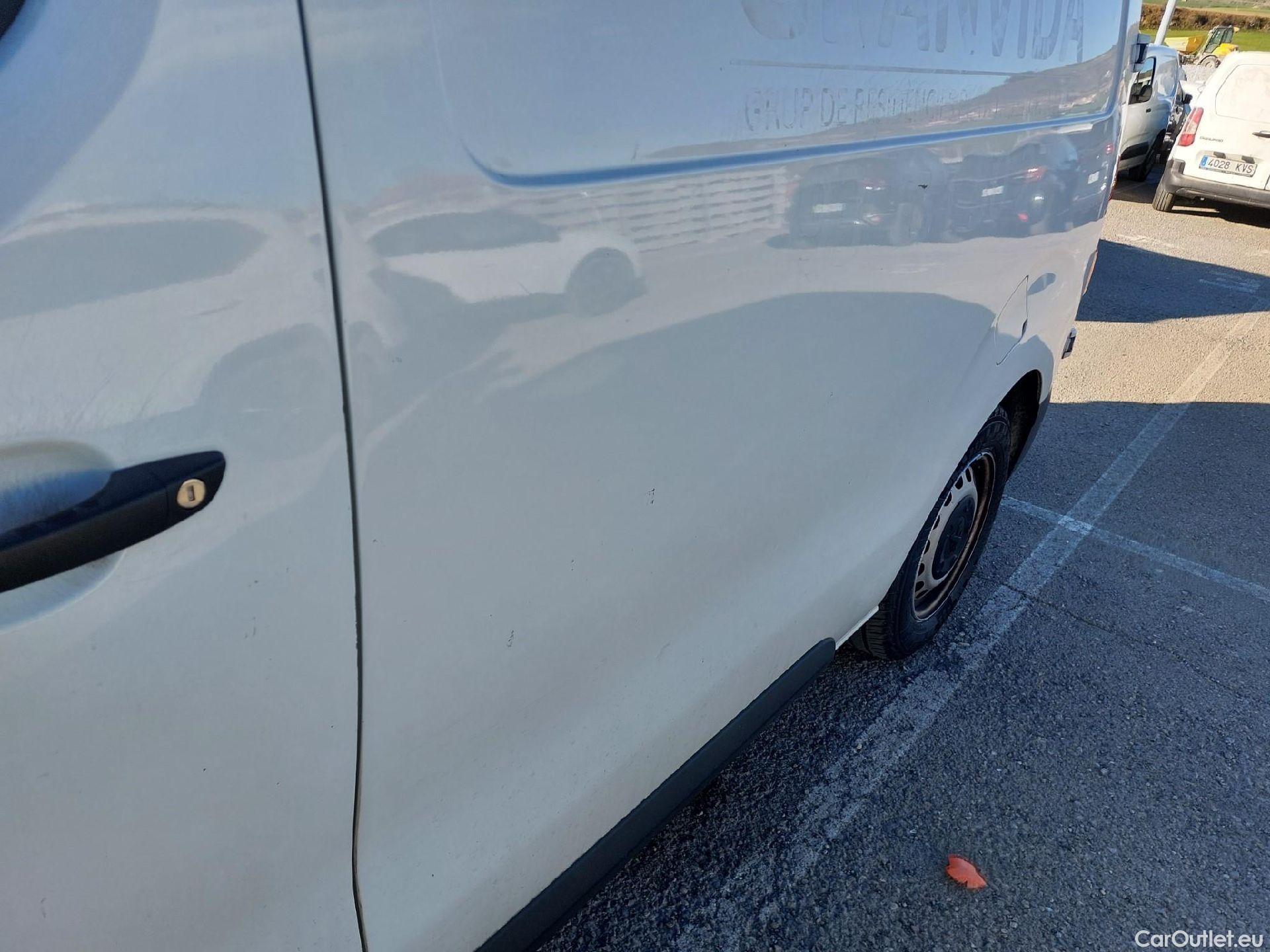  Peugeot  Expert PEUGEOT  / 2016 / 4P / furgón Furgón Premium 1.5 BlueHDi 100 Standard (AC) #7