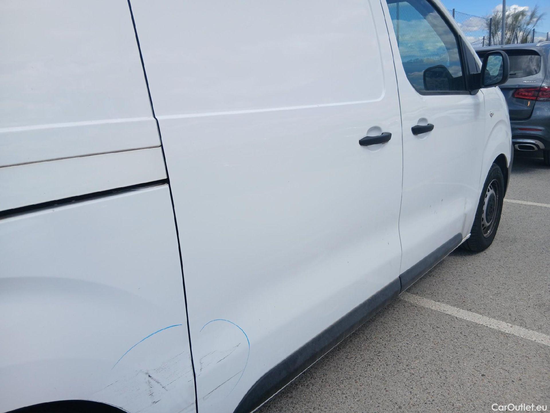  Peugeot  Expert PEUGEOT  / 2016 / 4P / furgón Furgón Pro 1.5 BlueHDi 120 Standard #8