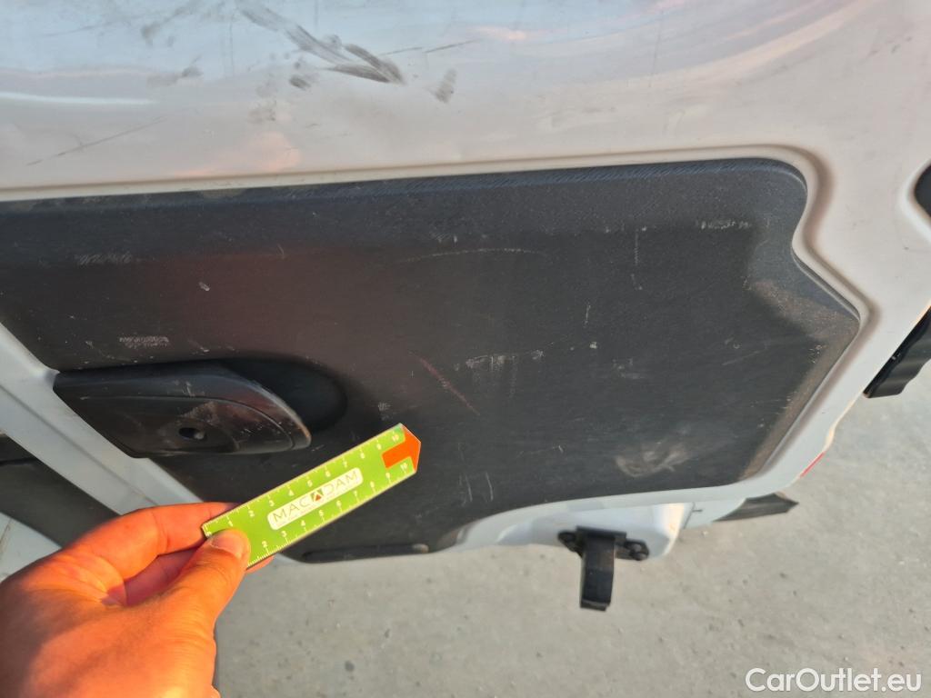  Renault  Kangoo RENAULT  COMBI VU 4p 2G combi C/Profesional 2011 dCi 90 E5 (RCI) #27