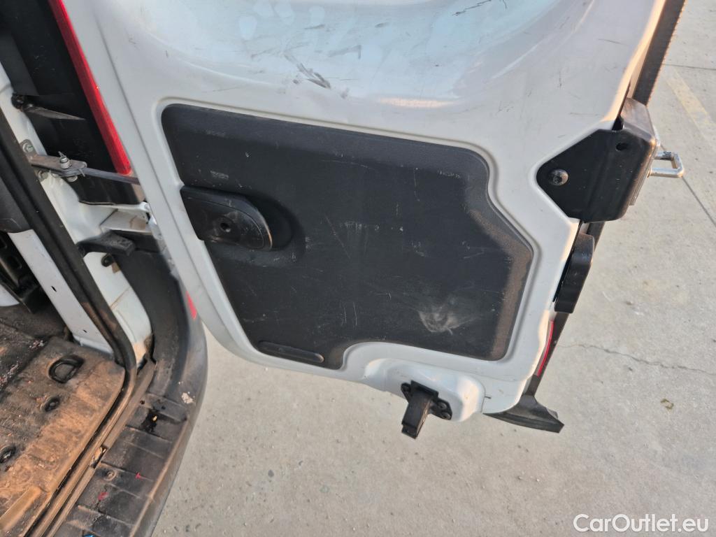  Renault  Kangoo RENAULT  COMBI VU 4p 2G combi C/Profesional 2011 dCi 90 E5 (RCI) #26