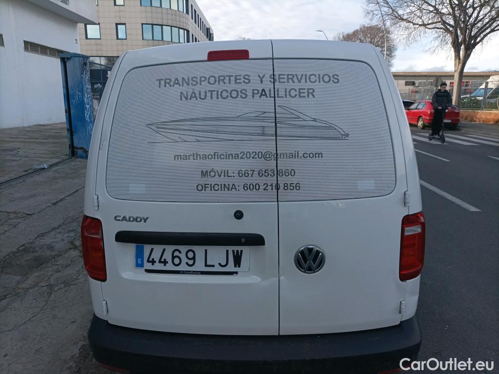 Volkswagen  Caddy VOLKSWAGEN  / 2015 / 4P / furgón derivado de turismo Profesional Furgón 2.0 TDI 75kW BMT (CX) #19