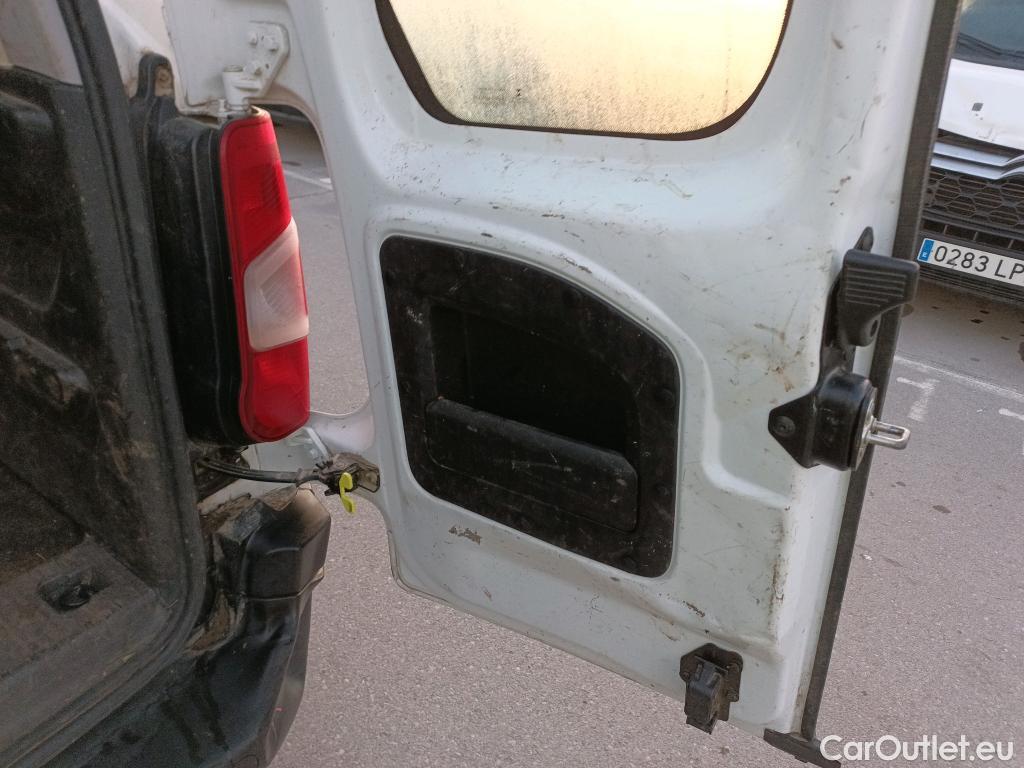  Peugeot  RIFTER PEUGEOT  / 2018 / 4P / combi Active Standard BlueHDi 73kW (IND) #21