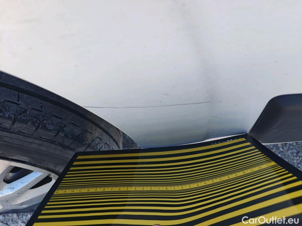  Peugeot  Boxer PEUGEOT  / 2014 / 4P / furgón Pack 335 L2 H2 BHDI 103kW (140CV) S&S #3