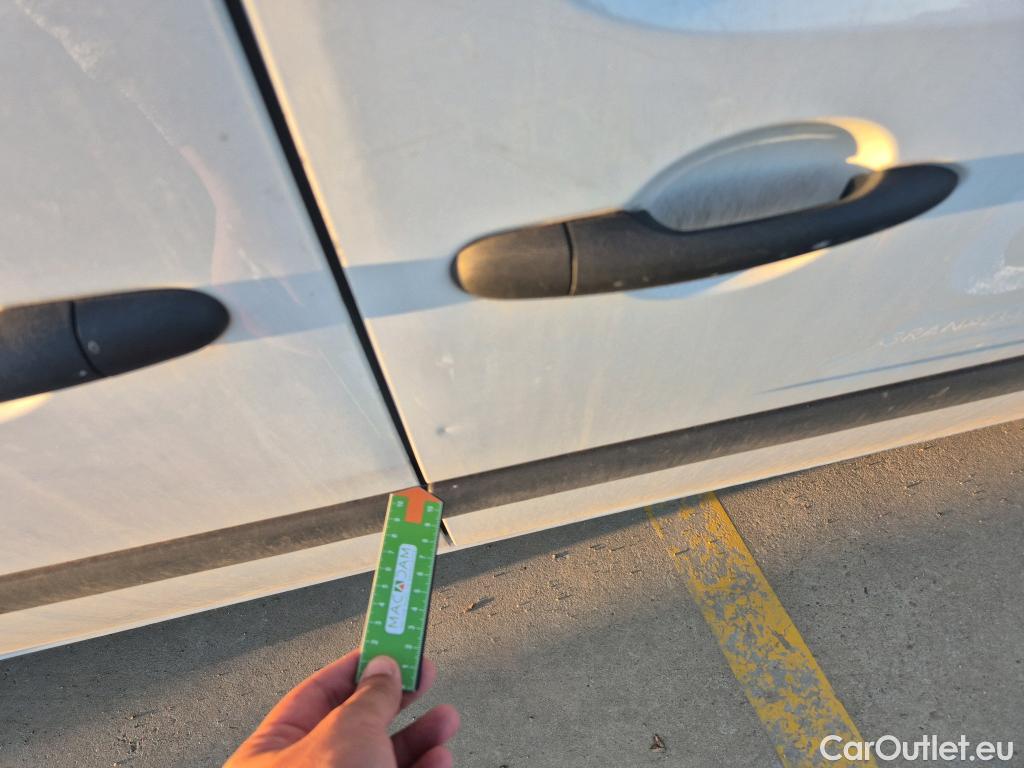  Renault  Kangoo RENAULT  COMBI VU 4p 2G combi C/Profesional 2011 dCi 90 E5 (RCI) #41