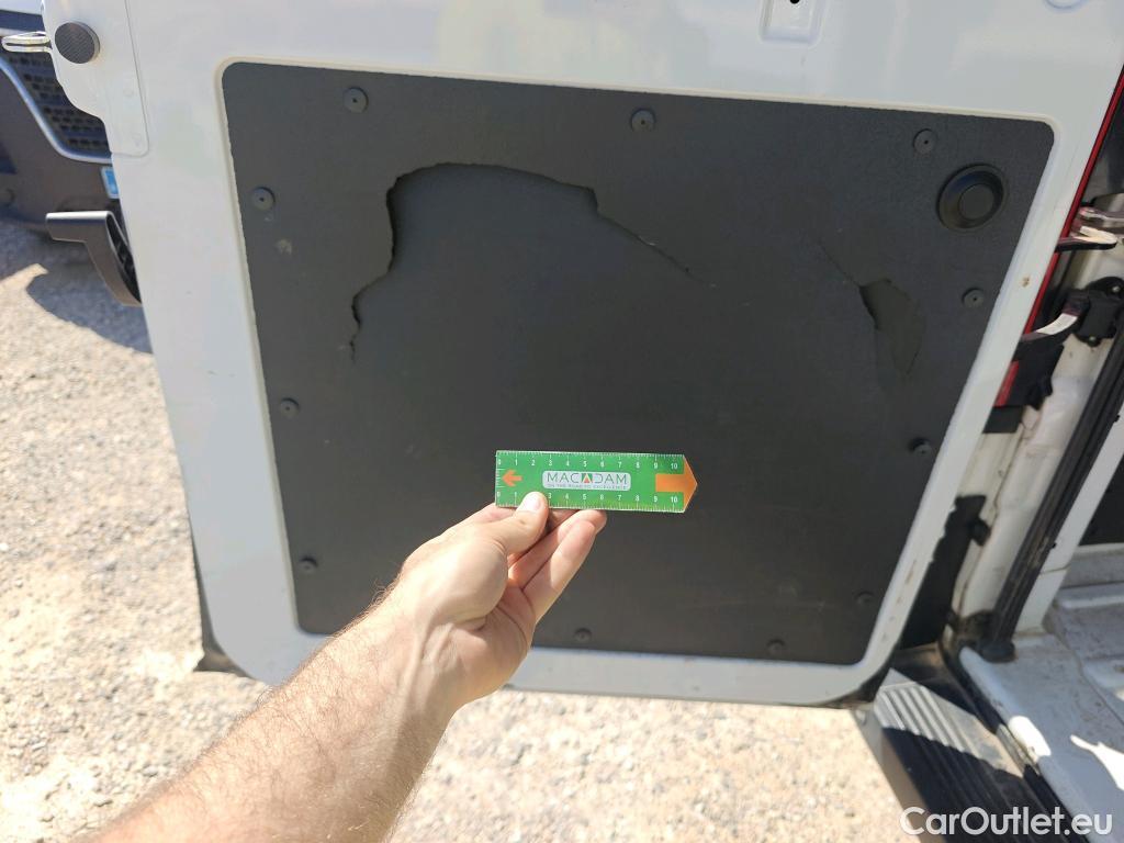  Peugeot  Boxer PEUGEOT  / 2014 / 4P / furgón Pack 335 L2 H2 BHDI 103kW (140CV) S&S #25