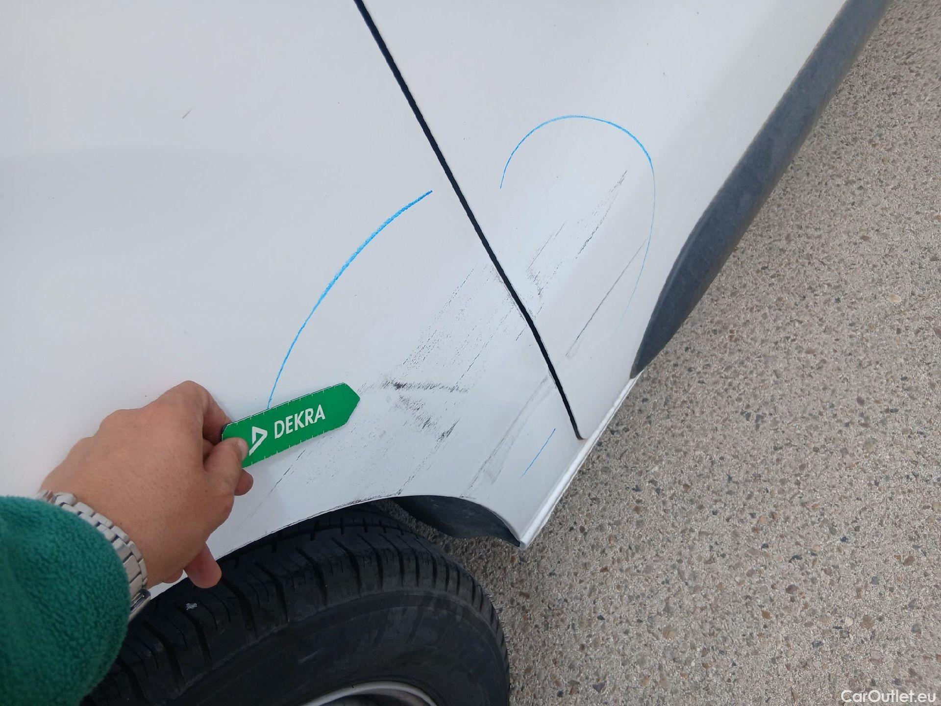  Peugeot  Expert PEUGEOT  / 2016 / 4P / furgón Furgón Pro 1.5 BlueHDi 120 Standard #6