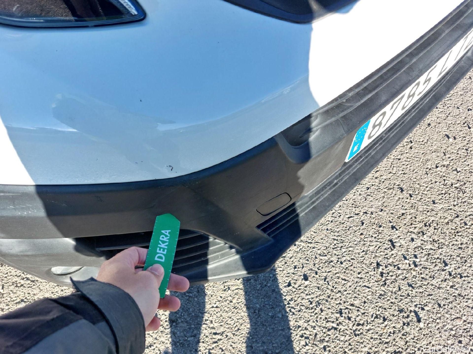  Peugeot  Expert PEUGEOT  / 2016 / 4P / furgón Furgón Premium 1.5 BlueHDi 100 Standard (AC) #4