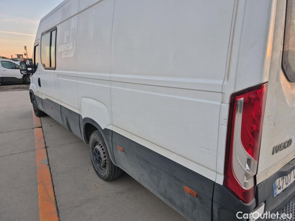  Iveco  Daily IVECO  / 2019 / 4P / combi 35S 14H V 4100/H2 16H M3 #7