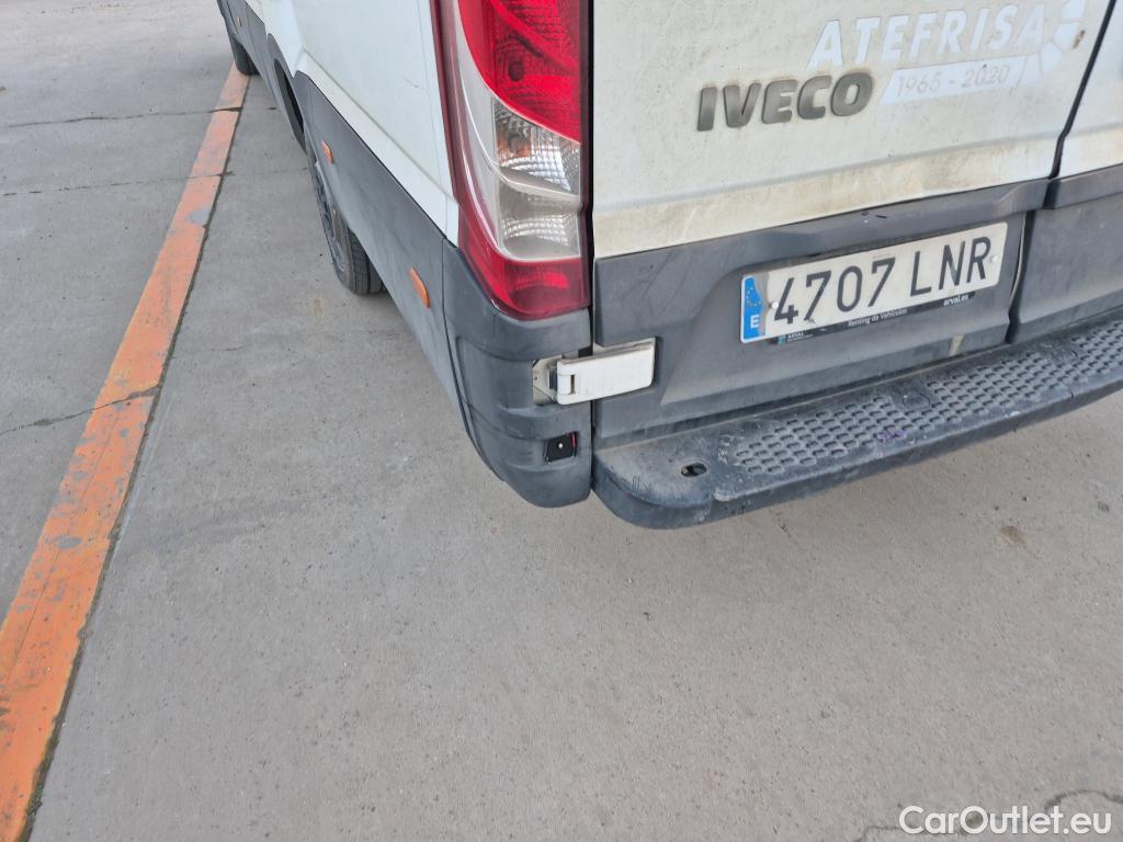 Iveco  Daily IVECO  / 2019 / 4P / combi 35S 14H V 4100/H2 16H M3 #51