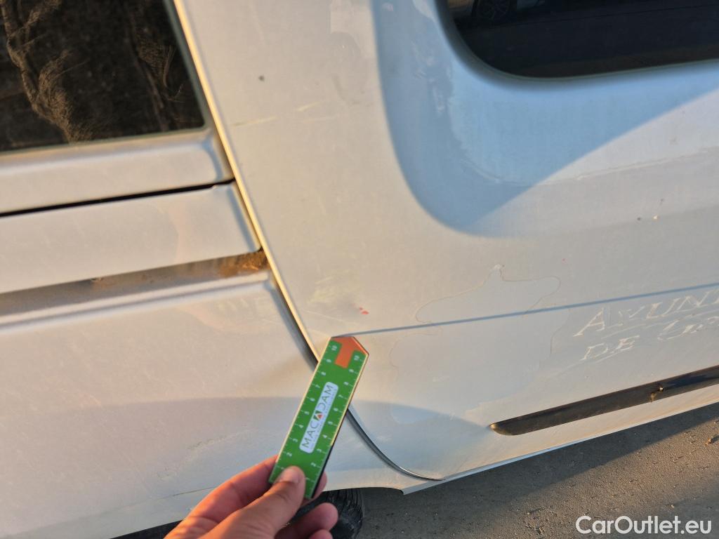  Renault  Kangoo RENAULT  COMBI VU 4p 2G combi C/Profesional 2011 dCi 90 E5 (RCI) #36