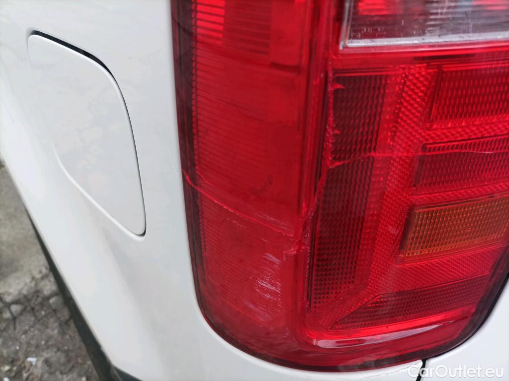  Volkswagen  Caddy VOLKSWAGEN  / 2015 / 4P / furgón derivado de turismo Profesional Furgón 2.0 TDI 75kW BMT (CX) #22