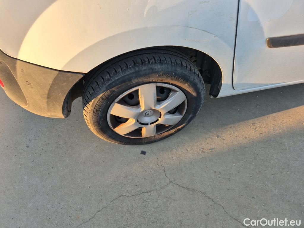  Renault  Kangoo RENAULT  COMBI VU 4p 2G combi C/Profesional 2011 dCi 90 E5 (RCI) #30