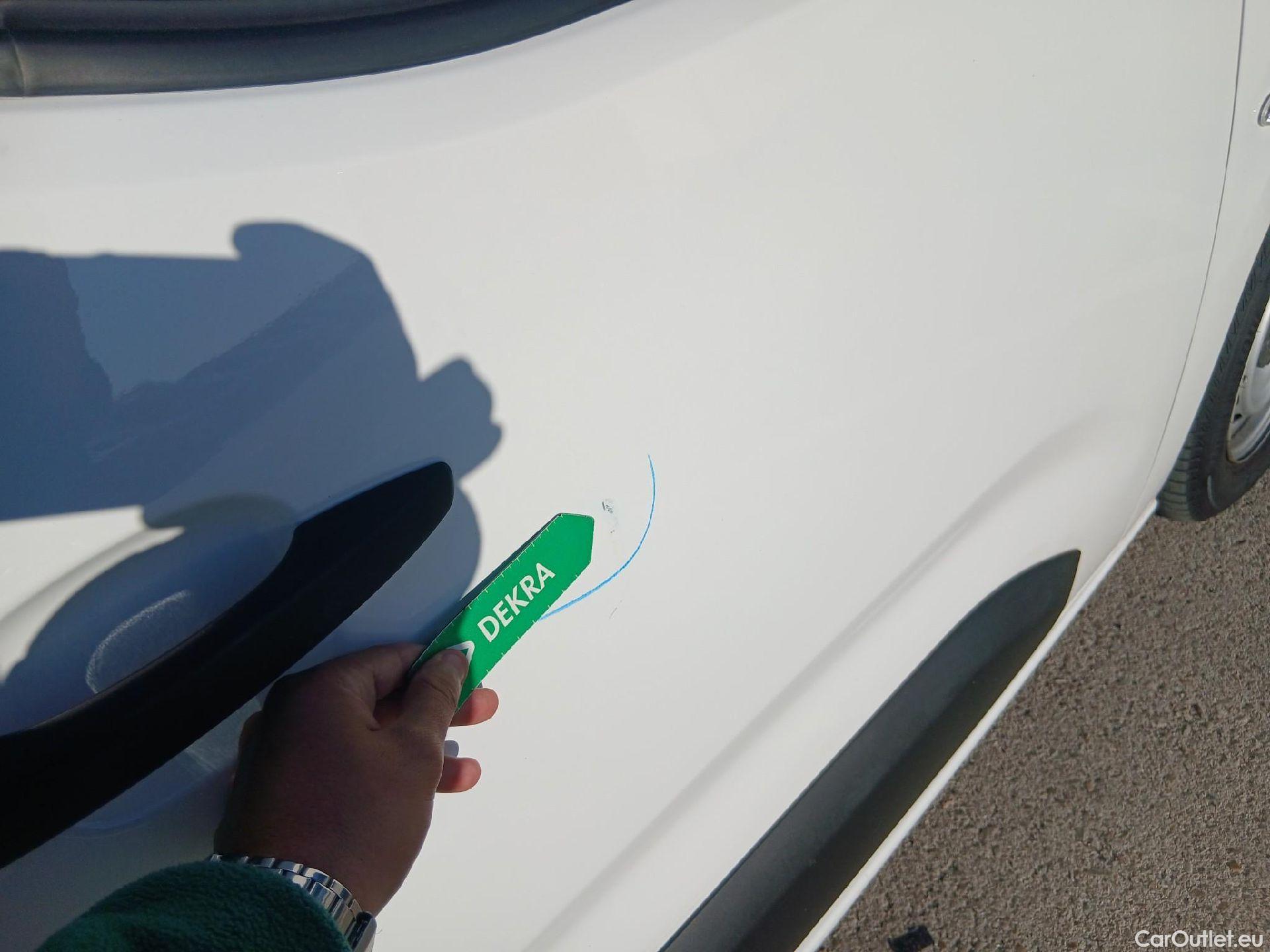  Peugeot  Partner PEUGEOT  / 2018 / 3P / furgón derivado de turismo Pro Standard 600kg BlueHDi 73kW #12