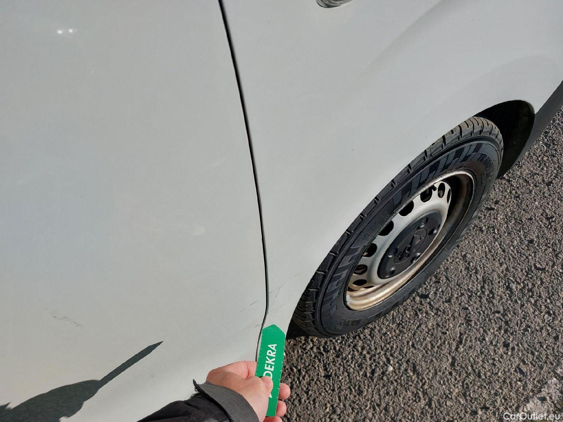  Peugeot  Expert PEUGEOT  / 2016 / 4P / furgón Furgón Premium 1.5 BlueHDi 100 Standard (AC) #22