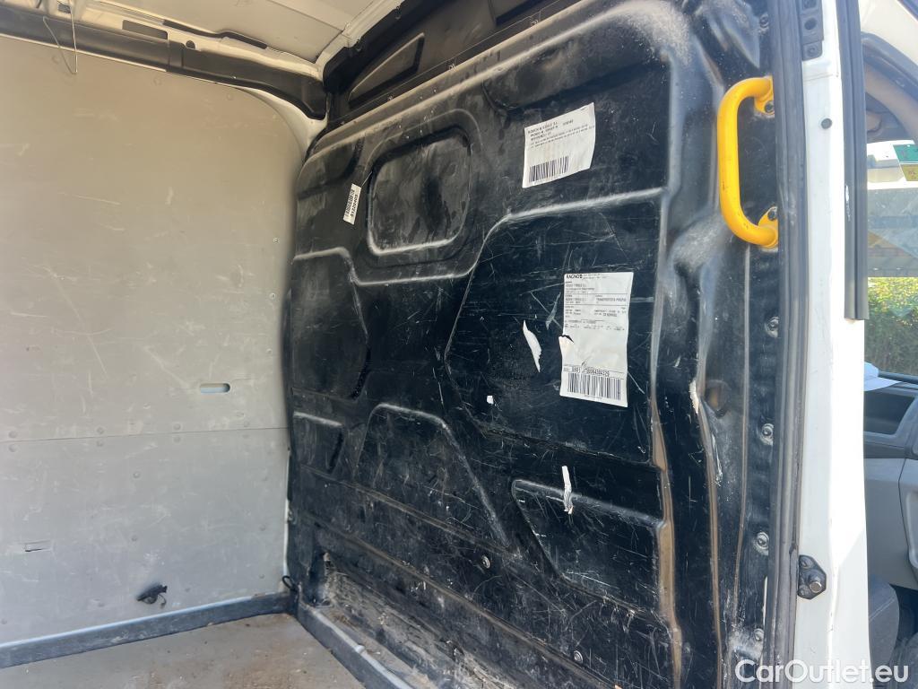  Ford  Transit FORD  / 2013 / 4P / furgón 350 96kW L3H2 Van Trend Delantera #10