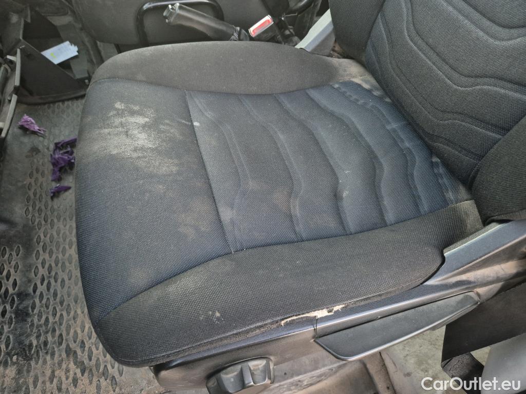  Iveco  Daily IVECO  / 2019 / 4P / combi 35S 14H V 4100/H2 16H M3 #46