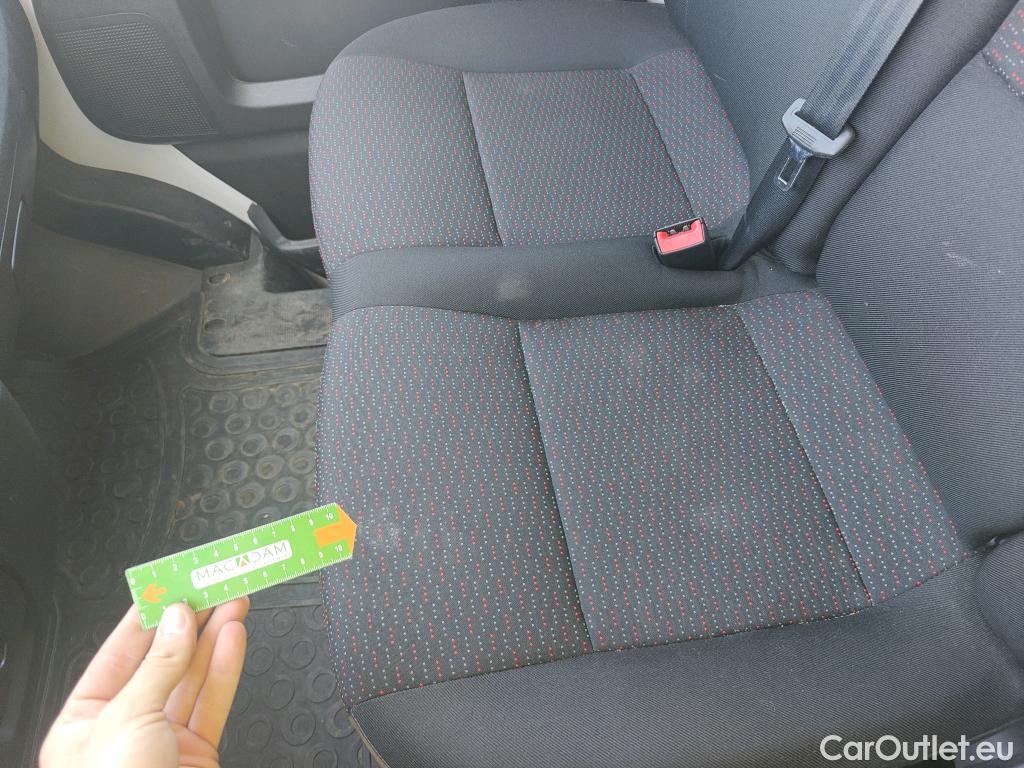  Peugeot  Boxer PEUGEOT  / 2014 / 4P / furgón Pack 335 L2 H2 BHDI 103kW (140CV) S&S #31