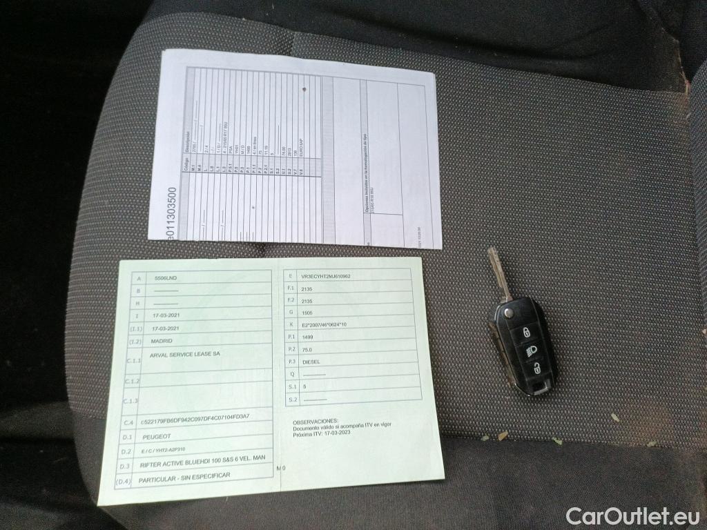  Peugeot  RIFTER PEUGEOT  / 2018 / 4P / combi Active Standard BlueHDi 73kW (IND) #3